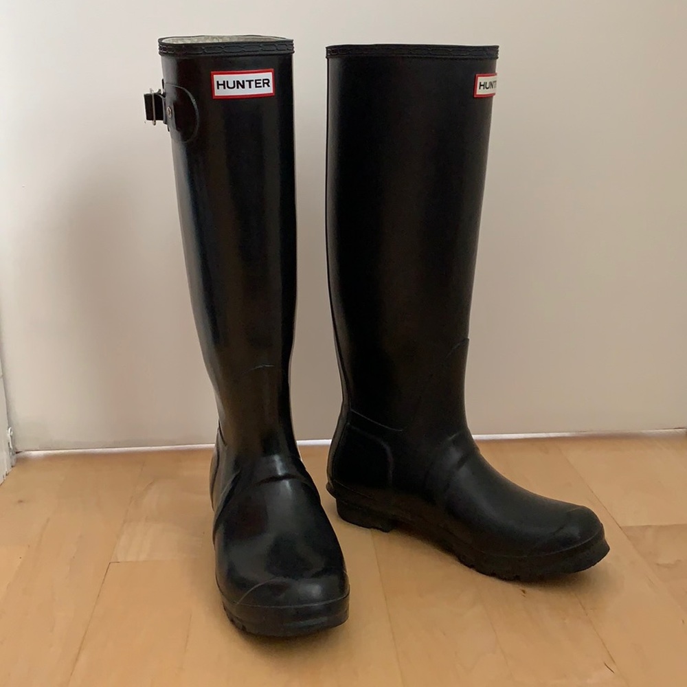 Hunter Original Tall Black Boots EUC size 39 8.5